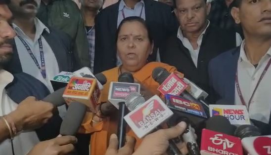 MP: उमाभारती पहुँची छिंदवाड़ा, पत्रकारों से करी चर्चा, इन मुद्दों पर बेबाकी से बोली