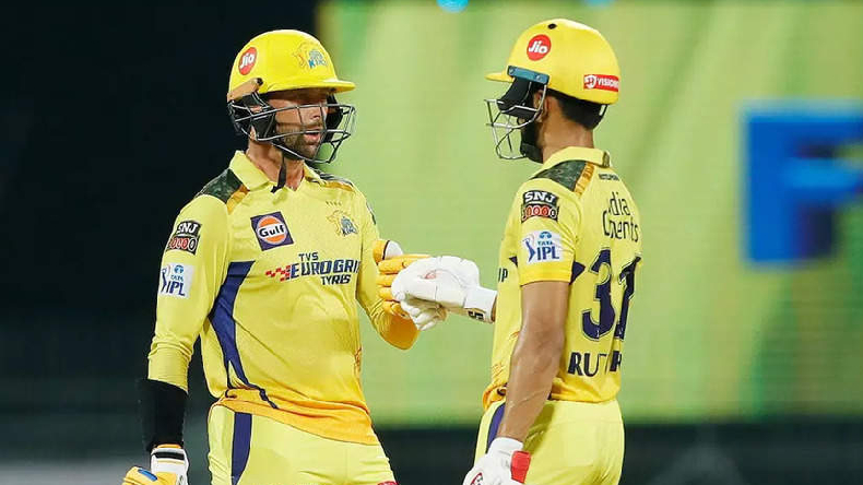 CSK vs GT: गुजरात के सामने चेन्नई ने रखा मुश्किल लक्ष्य, ऋतुराज गायकवाड़ ने खेली अर्धशतकीय पारी