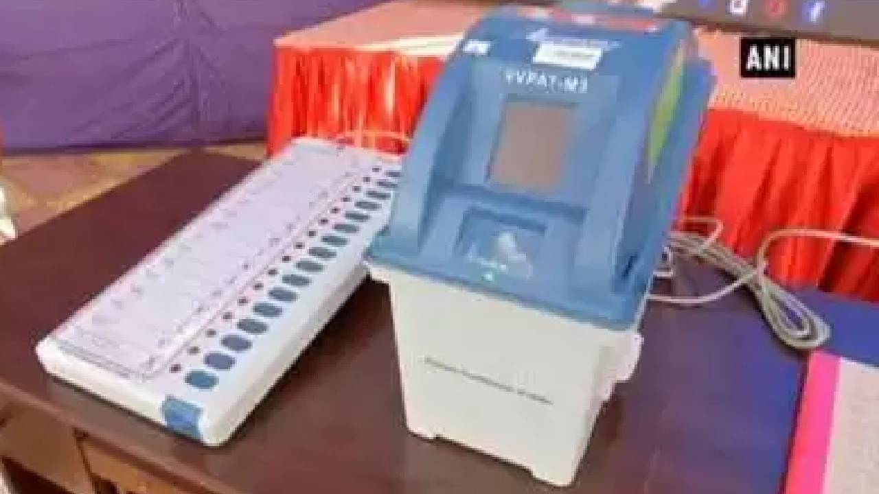 EVM: चुनाव से पहले ईवीएम को लेकर चर्चा तेज, दिग्विजय सिंह ने लगाए गंभीर आरोप