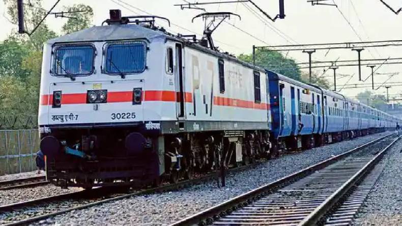 Railway’s mistake: रेलवे की बड़ी चूक, बिना गार्ड के 40 किलोमिटर तक चलती रही ट्रेन