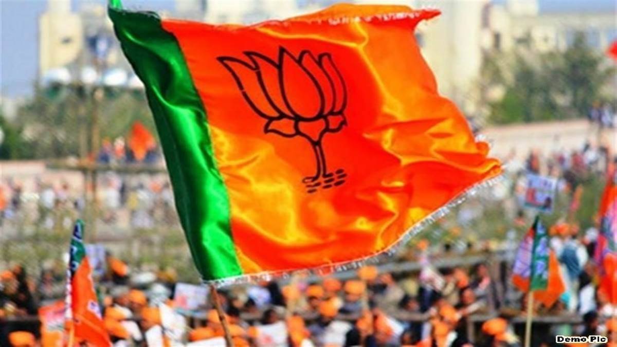 MP Election 2023:  BJP नेता ने निकाली बिना अनुमति रैली, FIR हुई दर्ज, जानें मामला