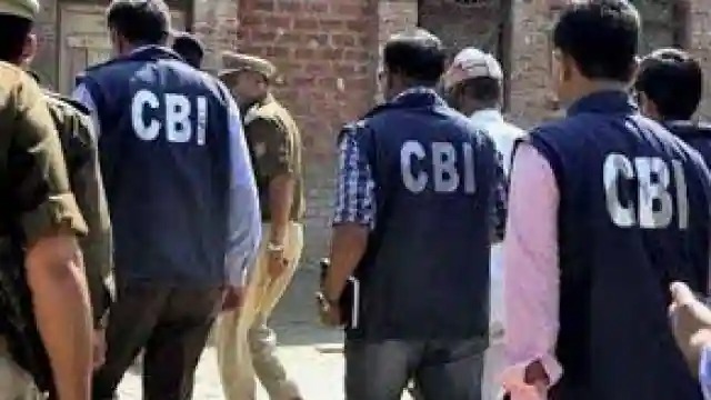 CBI ने देश भर में 76 जगहों पर की छापेमारी, जानें वजह