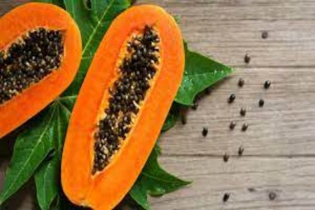 Papaya Seeds Benefits: पपीते के साथ इसके बीज भी है गुणकारी, जानें इसके लाभ