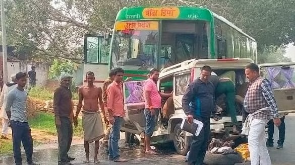 Accident In Chitrakoot: चित्रकूट में दर्दनाक हादसा, पलक झपकते ही मौत की नींद सोया परिवार 