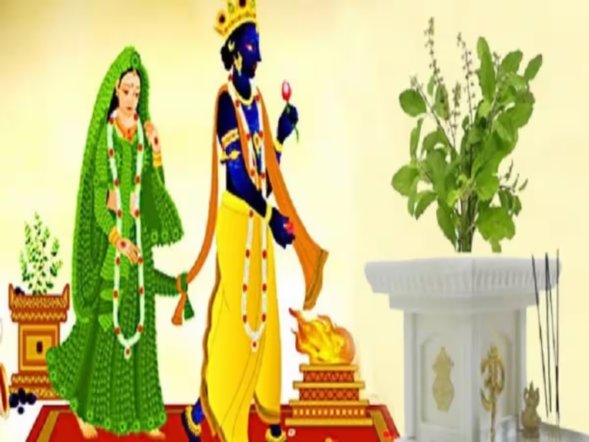 Tulsi Vivah 2023: तुलसी विवाह के दिन जरूर पढ़ें ये आरती और मंत्र