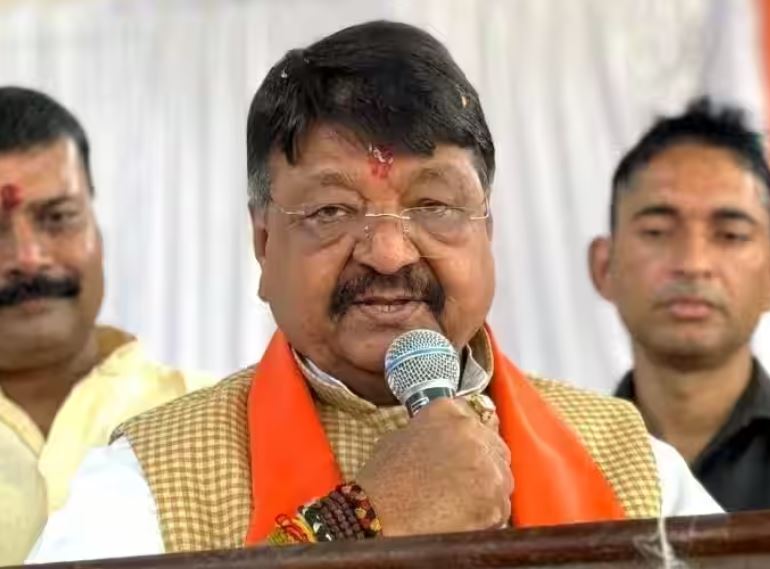 Kailash Vijayvargiya: संसद बवाल पर विजयवर्गीय बोले- विपक्ष उन्हें मिली सजा से कुछ सीखेगा