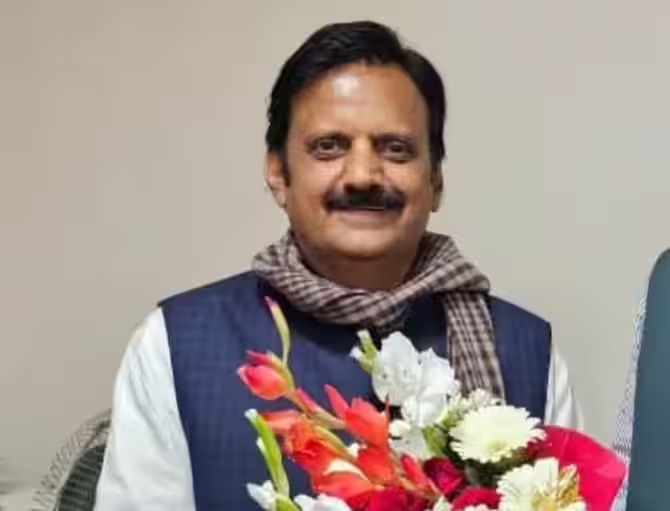 MP News: शपथ ग्रहण से पहले चोटिल हुए मध्य प्रदेश के नए डिप्टी CM राजेंद्र शुक्ला, जानें वजह