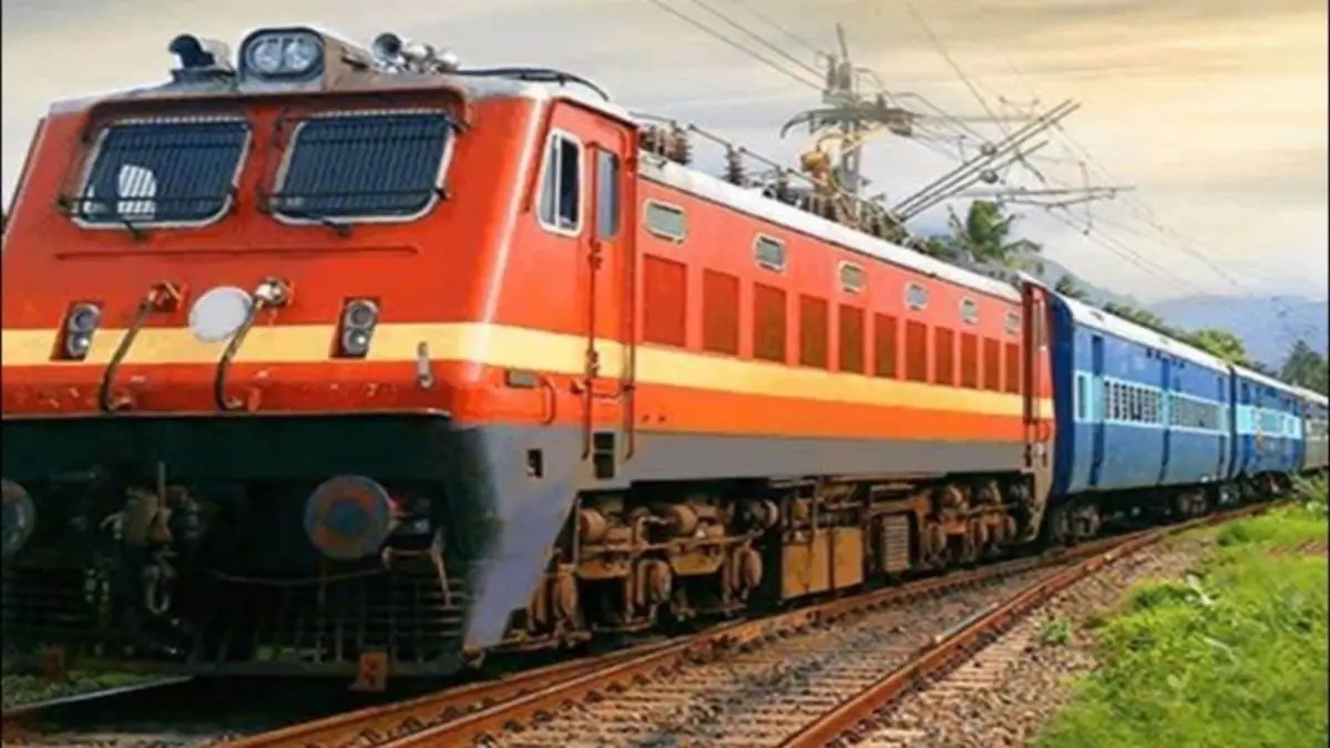 Train Cancelled List: यात्रीगण कृपया ध्यान दें! MP से गुजरने वाली 38 ट्रेन कैंसिल, देखें लिस्ट