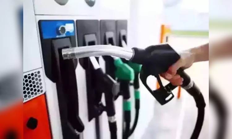 Petrol Price: पेट्रोल और डीजल के दामों में बदलाव, ब्रेंड क्रूड के भाव में आया इतना उछाल