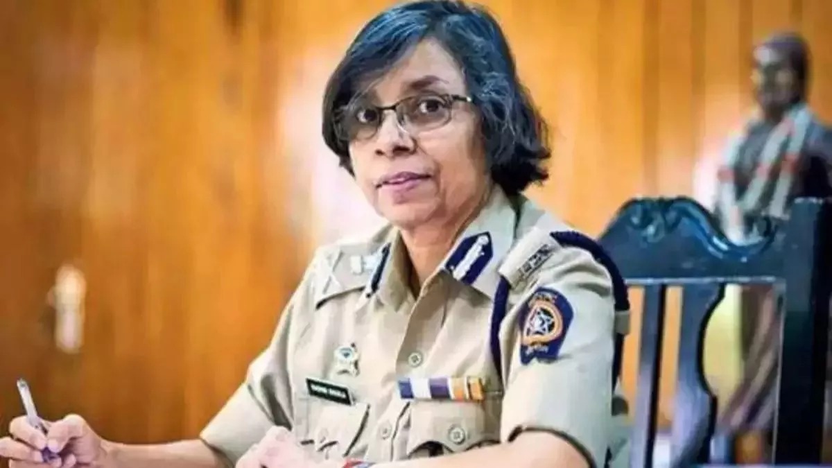 IPS Rashmi Shukla: कौन है रश्मि शुक्ला? जो बनीं महाराष्ट्र की पहली महिला DGP