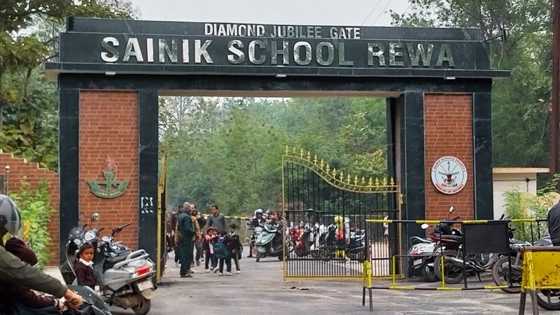 Rewa Sainik School: सैनिक स्कूल का छात्र 2 दिन रहा गायब, छोड़कर गया था सुसाइट नोट