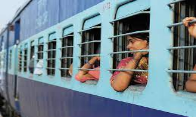 Indian Railway: क्या आप भी अक्सर ट्रेन से करते हैं ट्रैवल? तो याद रखें ये नंबर