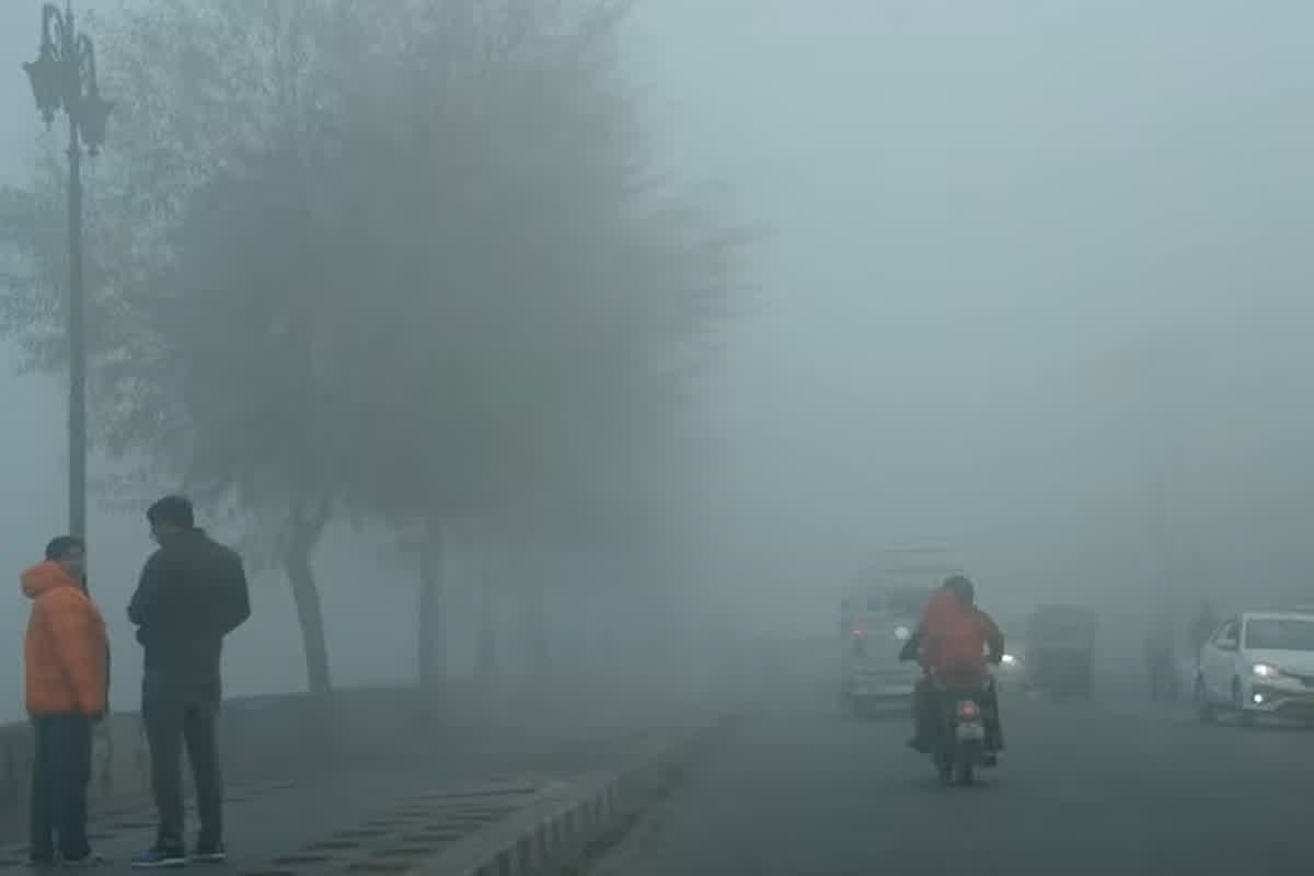 MP weather: फरवरी के पहले हफ्ते में बदला मौसम, राजधानी में बारिश की संभावना, जानें वेदर अपडेट