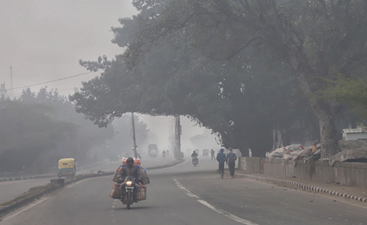 MP Weather: MP में ठंड से मिली राहत, प्रदेश के कई जिलों में पारा पहुंचा 30 के पार