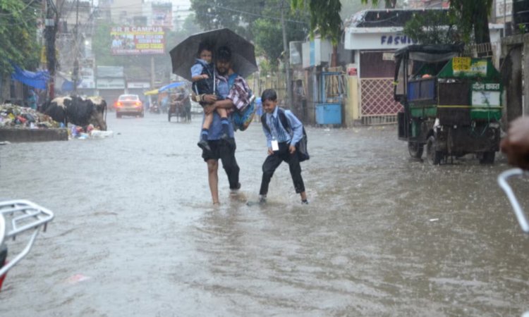 MP Weather UPdate: प्रदेश में आज भी छाए रहेंगे बादल, मौसम विभाग ने 22 जिलों के लिए किया अलर्ट