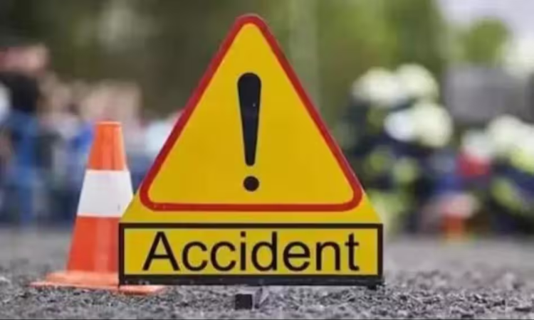 MP Accident News: रफ्तार का तेज कहर, परिवार के चार लोगों की मौत