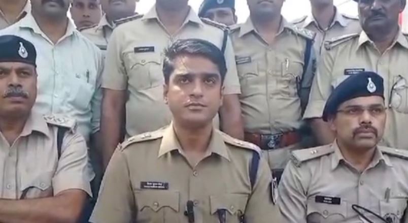 MP Crime: पुलिस के हाथ लगी 20 लाख की अवैध शराब, ड्राइवर हुआ गिरफ्तार