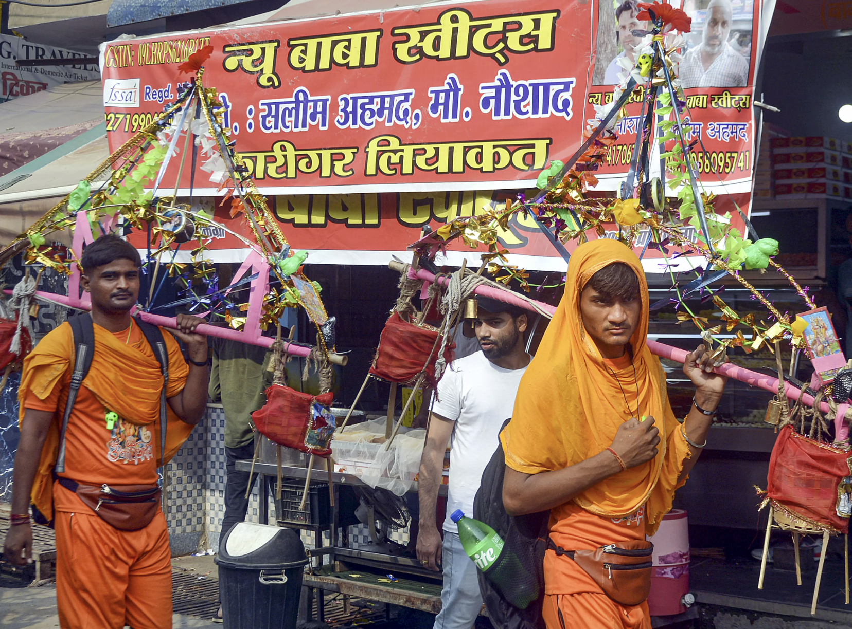 Nameplate Controversy: MP सरकार ने कहा, ‘दुकानों पर मालिक का नाम लिखना जरुरी नहीं’