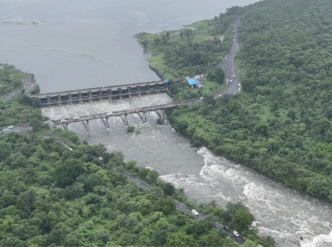 MP Weather Report: MP में भारी बारिश, 9 बड़े बांधों के गेट खुले, 10 जिलों में अलर्ट जारी