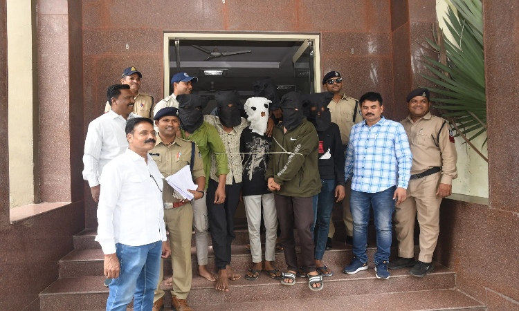 Ujjain News: लुटेरे अंधेरे में नहीं मॉर्निंग वॉक करने वालों को बनाते थे शिकार, आरोपी गिरफ्तार